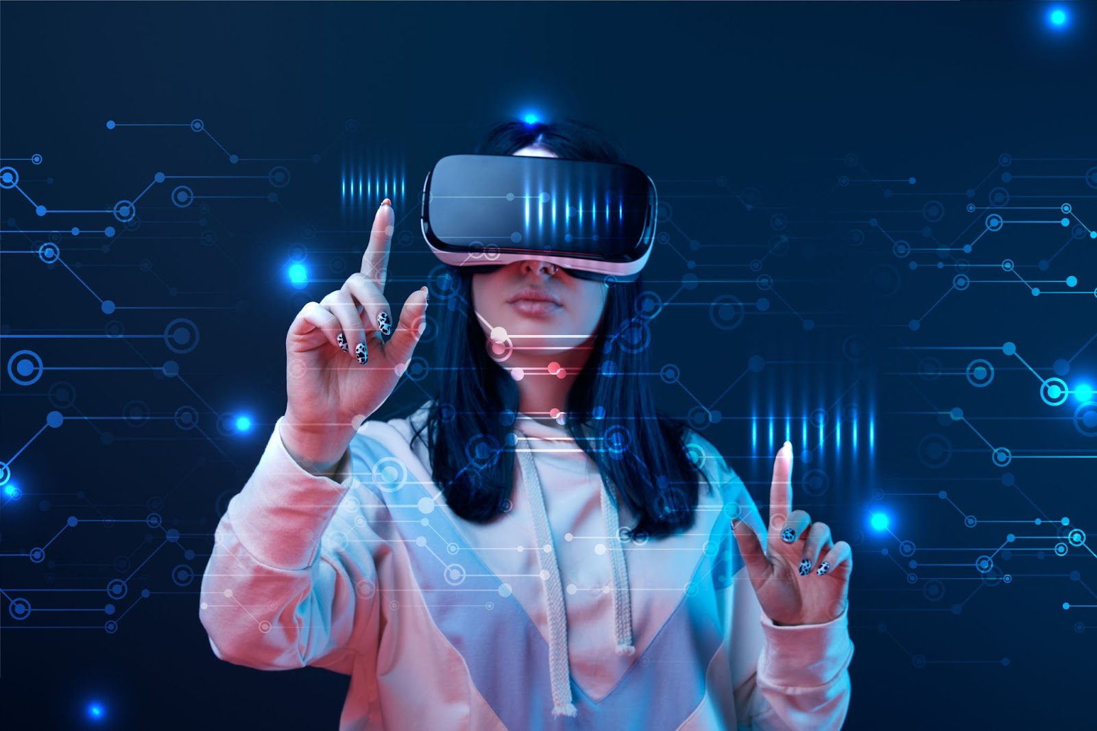VR Technology to Reinvent Social Media Experience